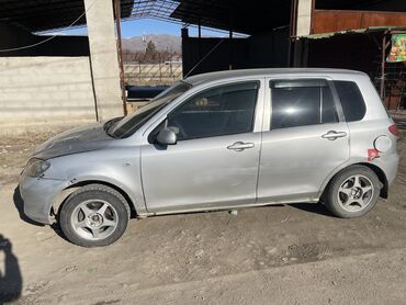 Mazda: Mazda Demio: 2003 г., 1.3 л, Автомат, Бензин, Хэтчбэк