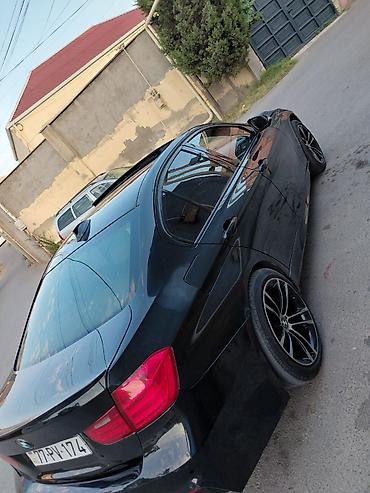 bmw 760i: BMW 3 series: 2 l | 2014 il Sedan — 8