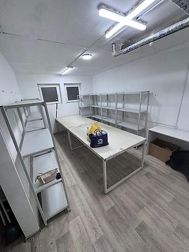 под склад: Сдаётся помещение под ЛЮБОЙ ВИД ДЕЯТЕЛЬНОСТИ (53 кв.м) — мкр Кок жар — 6