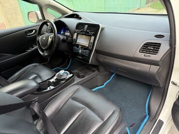 Nissan: Nissan Leaf: 2017 г. — 7