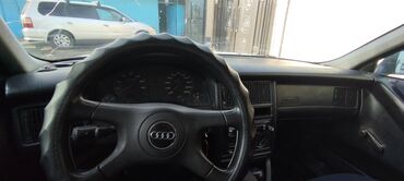 Audi: Audi 80: 1993 г., 2 л, Механика, Бензин, Седан — 5