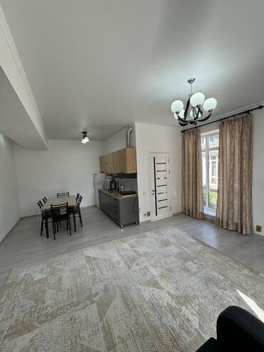 Долгосрочная аренда квартир: 3 комнаты, Собственник — 4