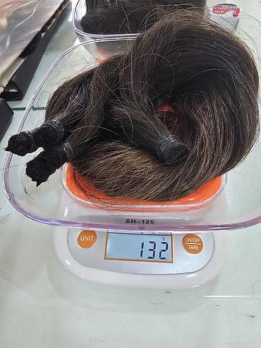 sac tebıı: Tebii usaq saci rengsiz,boyasiz.uzunluq 45sm 132 qram — 2
