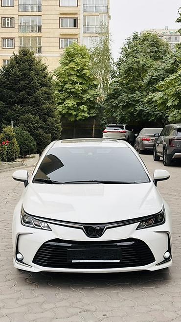 Toyota: Toyota Corolla: 2020 г., 1.8 л, Автомат, Гибрид, Седан — 2