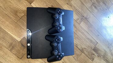 3 kameralı videoregistrator: Playstation 3 slim