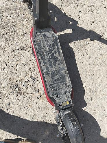 Электротранспорт: Elektrik skuter 40 km məsafə, 35 sürəti. Sukuterdə tək problem — 3