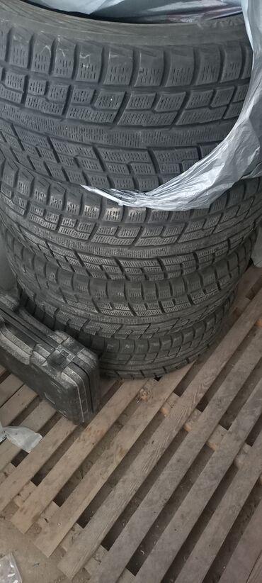 Шины: Шины 225 / 55 / R 18, Зима, Б/у, Комплект, Внедорожные (АТ/МТ), Япония, Yokohama