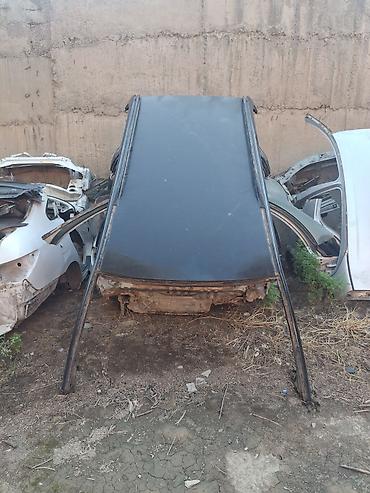 range over: Крыша Nissan 1992 г., Б/у, Оригинал — 1