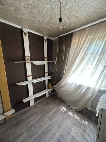 уй сатып алам бишкек: 1 бөлмө, 33 кв. м, 104-серия, 2 кабат, Косметикалык ремонт