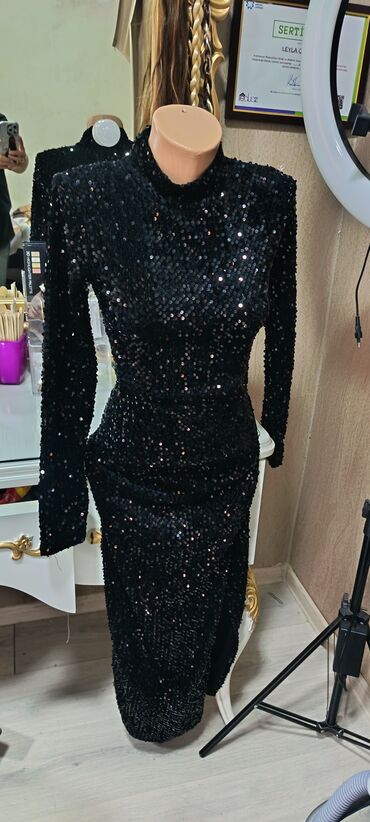 Ziyafət donları: Don cəmi bir dəfə geynilib unvan bine savxoz — 10