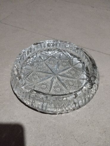 ваза для сладостей: Xrustal külqabı, təzə, işlənməyib, çox keyfiyyətli məhsuldur. 2