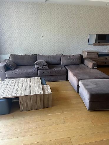 Künc divan satılır təcili satılır. Qiyməti 350 manat. Ünvan Zooparkın lalafo.az -da Künc divan satılır təcili satılır. Qiyməti 350 manat. Ünvan Zooparkın