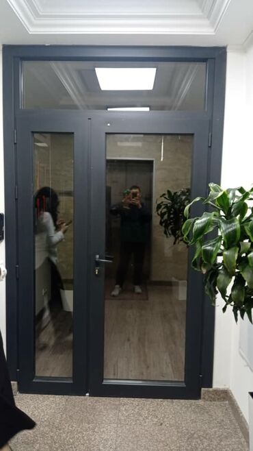 Алюминиевые окна на заказ: Алюминиевое окно на заказ, Тип окна: Стандартные, Бесплатная установка, В рассрочку — 4