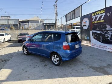 Honda: Honda Fit: 2003 г., 1.5 л, Вариатор, Бензин, Хэтчбэк — 4
