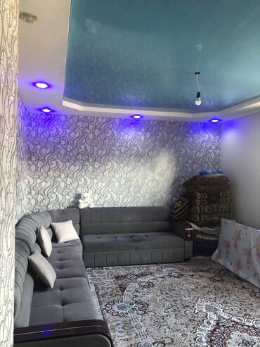 Продажа домов: Дом, 110 м², 4 комнаты, Риэлтор, Косметический ремонт