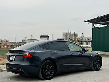 Tesla: Tesla Model 3: 2025 г., Электромобиль lalafo.kg да — 3 Tesla: Tesla Model 3: 2025 г., Электромобиль — 3