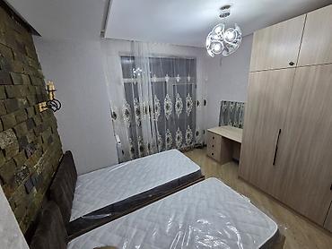 ipotekada olan evler: 28 May metrosuna birbaşa çıxışı olan, Azadlıq prospektinə baxan — 4