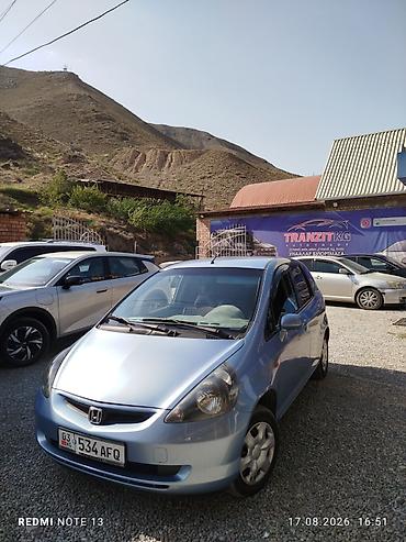 jak авто: Honda Fit: 2003 г., 1.3 л, Механика, Бензин, Хэтчбэк — 1