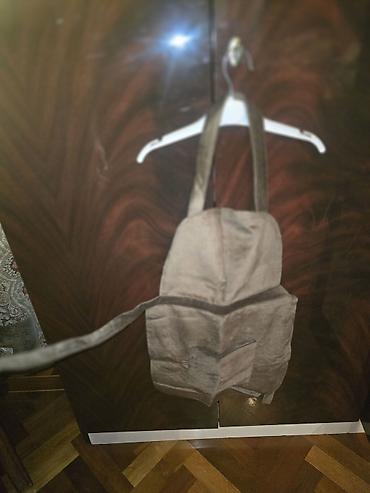 parca canta: Süet tipli parça materialdan - Rəng: boz-bəj tonlarında - Kompakt — 1