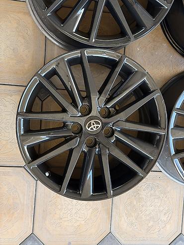 2 gr: Литые Диски R 18 Toyota, Комплект, отверстий - 5, Б/у — 6