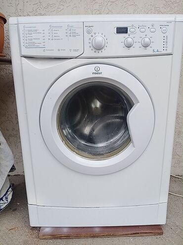 продажа стиральный машина: Стиральная машина Indesit, Б/у
