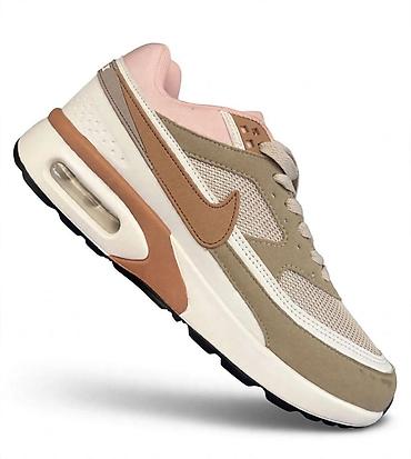 peaky blinders style: Nike Air Max patike – žensko izdanje u bež/boja peska/karamel i — 1
