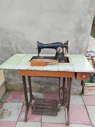 Ayaq pedallı, masaüstü tikiş maşını komplekti SATILIR MÜNASİB QİYMETE