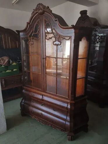 Stilske vitrine: Vitrina u odlicnom stanju. Visina 215cm Sirina 155cm Dubina 45 cm — 8