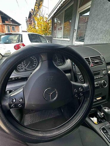 Mercedes-Benz: Mercedes-Benz A 180: 1.8 l. | 2008 έ. Χάτσμπακ — 3