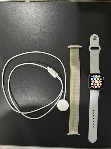 купить apple watch в бишкеке: Apple Watch SE с комплектом аксессуаров Аккумулятор состояние 100% -