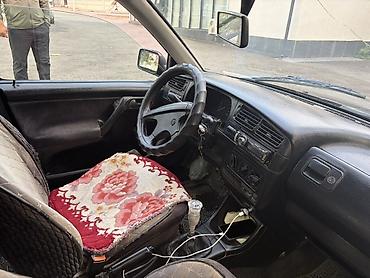 yto yto: Volkswagen Golf: 1994 г., 1.4 л, Механика, Бензин, Хэтчбэк — 6