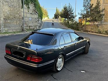 w210 duman: Mercedes-Benz E-Class: 2.7 l | 2000 il Sedan — 5