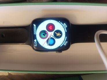 Smart saatlar: İşlənmiş, Smart saat, Sensor ekran, rəng - Qara -da lalafo.az — 1 Smart saatlar: İşlənmiş, Smart saat, Sensor ekran, rəng - Qara — 1