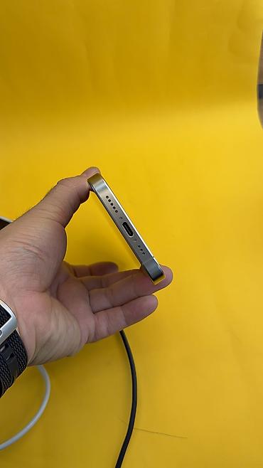 Apple iPhone: IPhone 15 Pro, Б/у, 256 ГБ, 87 % — 13