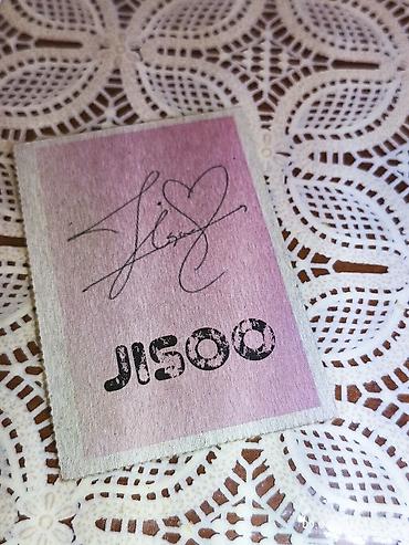 İncəsənət və kolleksiyalar: JISOO Instagram temalı kart - Ön tərəf: Instagram posta bənzər — 2