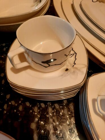 Nahar dəstləri və servizlər: Nahar dəsti, rəng - Ağ, Farfor, 8 nəfərlik, Almaniya -da lalafo.az — 6 Nahar dəstləri və servizlər: Nahar dəsti, rəng - Ağ, Farfor, 8 nəfərlik, Almaniya — 6