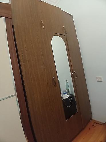 2el dolablar: 2 ci əl Dolab satilir . 3 qapilihundurluk. 2m 15 sm, en 1.17 — 3