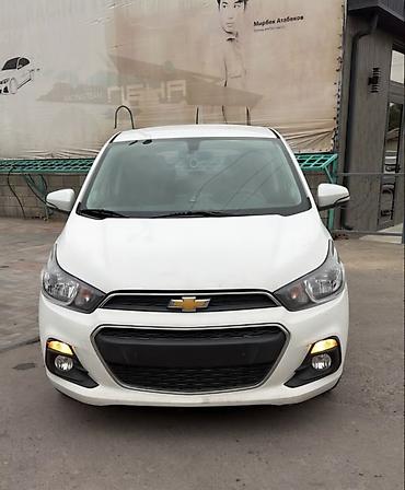 Chevrolet Spark: 2017 г., 1 л, Вариатор, Бензин, Хэтчбэк