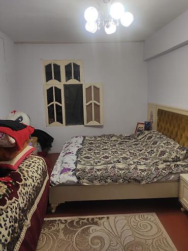 badamdarda kohne tikili evler: Mingəçevir, Sağ Sahil, Yarımçıq Mehmanxana binasında 2 otaqlı mənzil — 3
