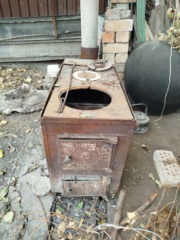 садовые гномы: Продам черный метал на металолом. Боллер и печь. за кг