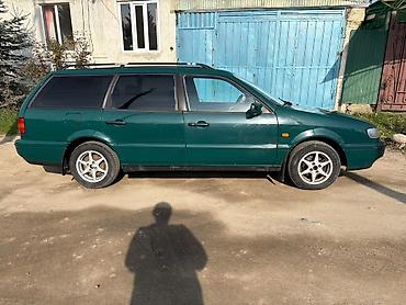 Volkswagen: Volkswagen Passat Variant: 1994 г., 1.8 л, Механика, Бензин, Универсал — 4