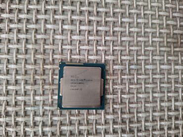 kompjuterski sto: Intel I7 4770/ 3.40Ghz/ 9mb/1150  Procesor ocuvan i u potpunosti