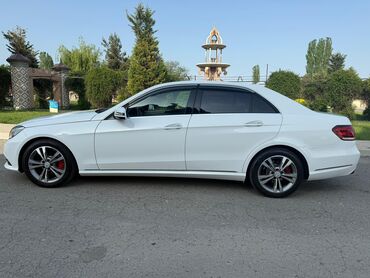 Mercedes-Benz: Mercedes-Benz E 220: 2.2 l | 2014 il Sedan — 5