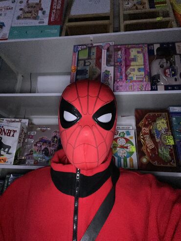 Oyuncaqlar: Spiderman maskasi