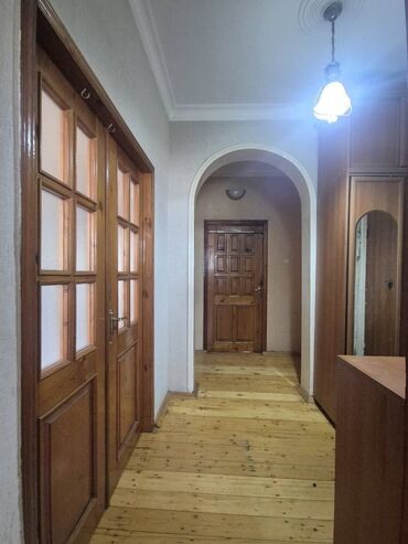 Köhnə tikili: Bakı, Bakıxanov qəs., 3 otaqlı, Köhnə tikili, 85 kv. m — 9