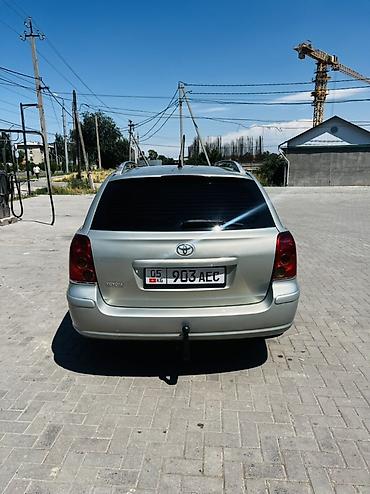 e6 3: Toyota Avensis: 2005 г., 2 л, Механика, Дизель, Универсал — 3