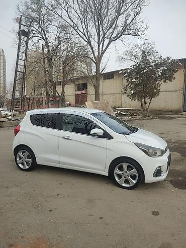Chevrolet: Chevrolet Spark: 2018 г., 1 л, Автомат, Бензин, Хэтчбэк — 2