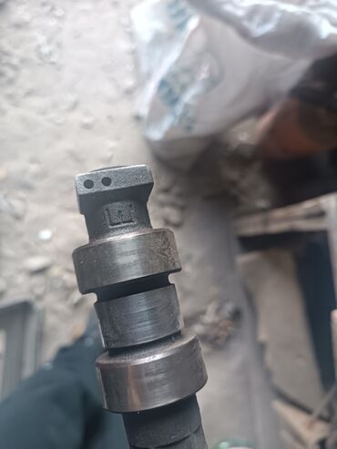 Другие автозапчасти: Автозапчасти, разное (на фото набор отдельных узлов) В наличии: - — 9