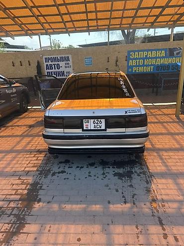 sprinter bazar: Mazda 626: 1988 г., 0.2 л, Механика, Бензин, Седан — 4