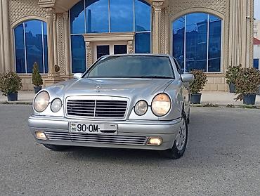 w210 panel: Mercedes-Benz E-Class: 2.4 l | 1999 il Sedan — 2